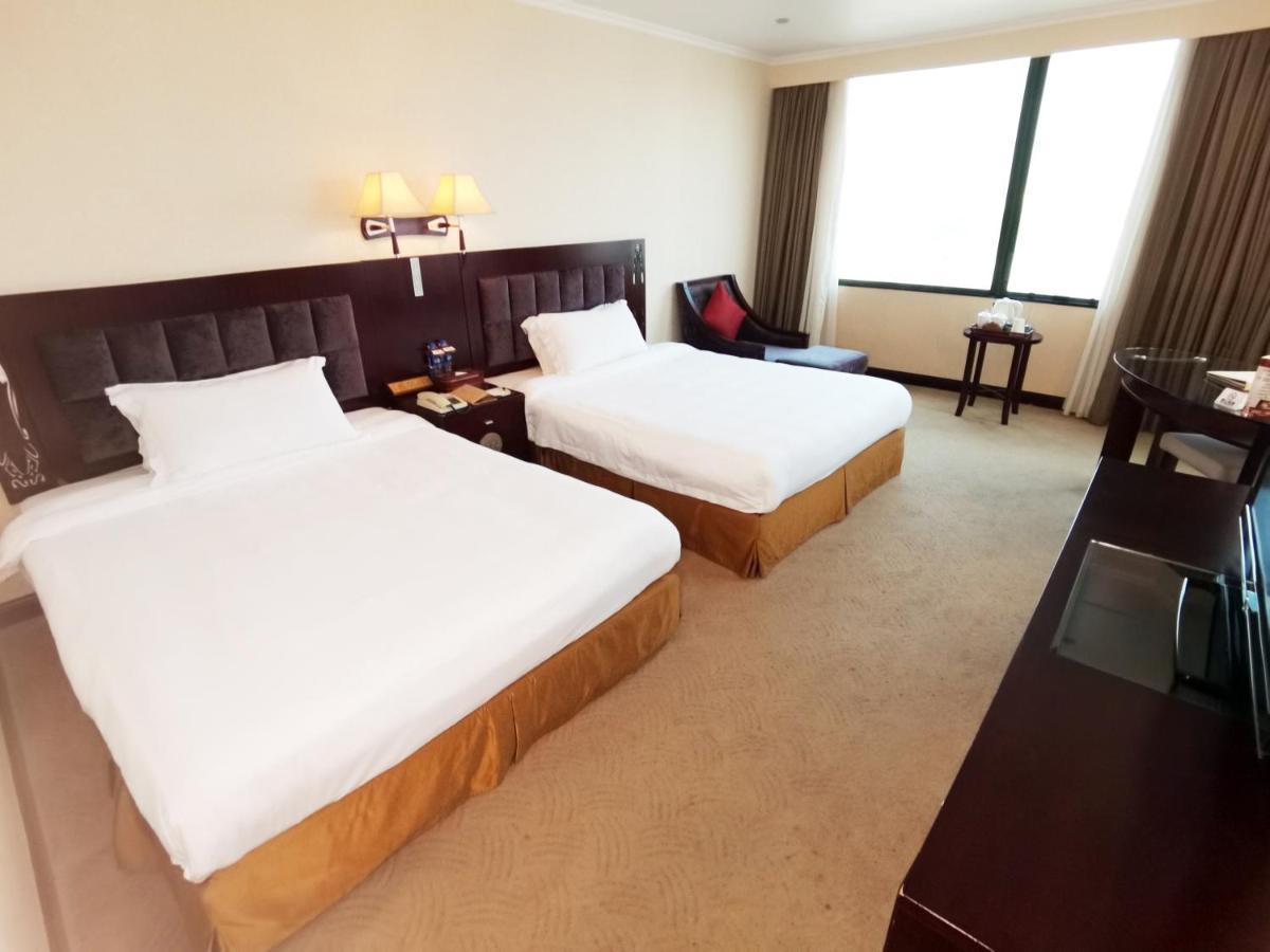Majestic Hotel Kanton Exterior foto