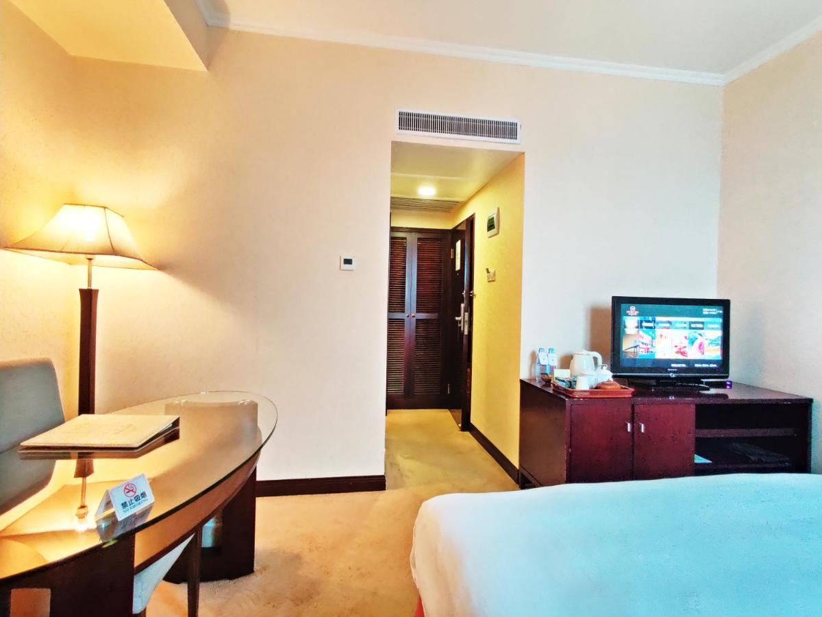 Majestic Hotel Kanton Exterior foto